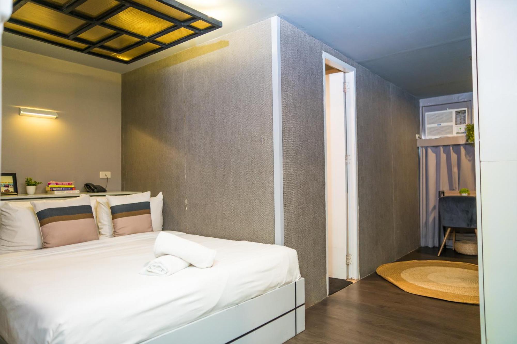 Abraham Manila - Located In Central Makati (Adults Only) Makati City Exteriér fotografie