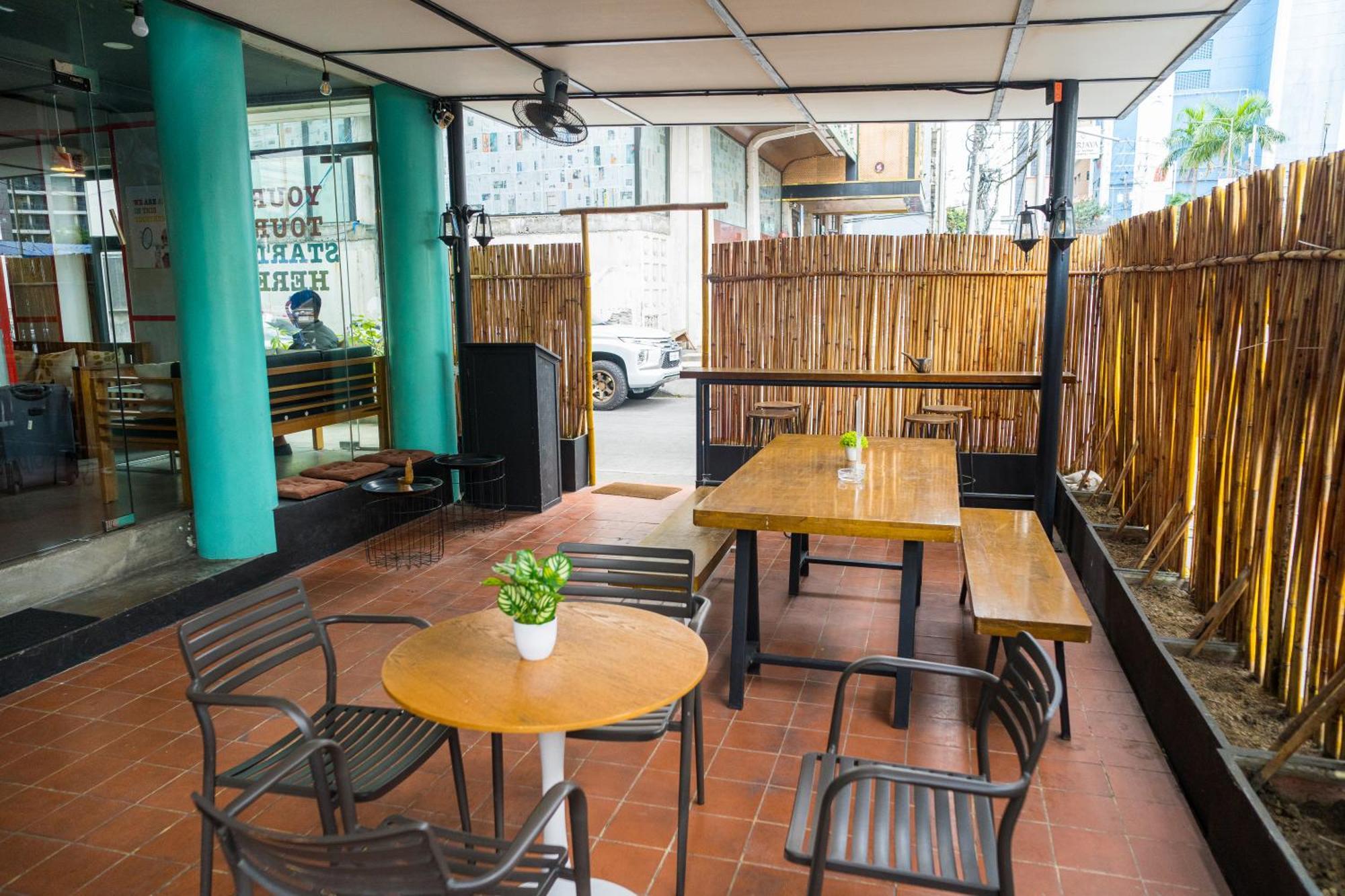 Abraham Manila - Located In Central Makati (Adults Only) Makati City Exteriér fotografie